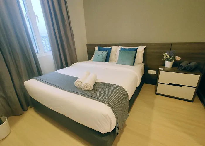 Easystay Windmill 2-Bedrooms 4-6Pax Free Wifi Parking & High Floor No Deposit No Queue